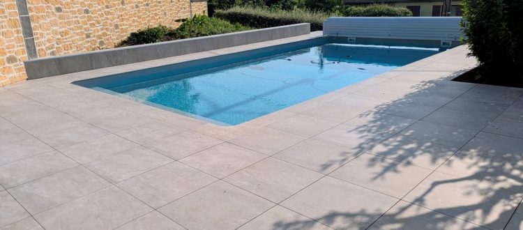 Pose de Dalles sur plots Terrasse  piscine